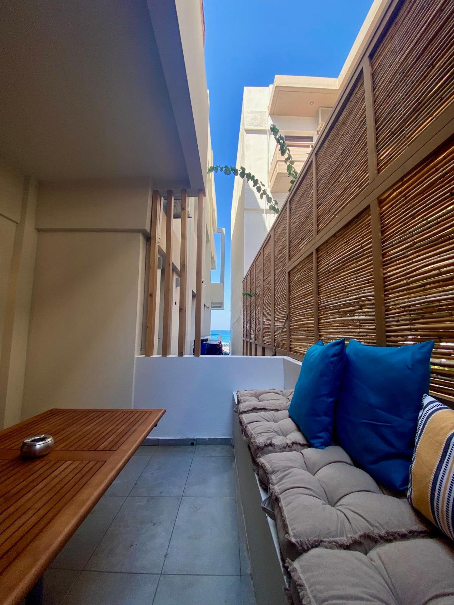 Maritime Suites Hersonissos  Exteriör bild