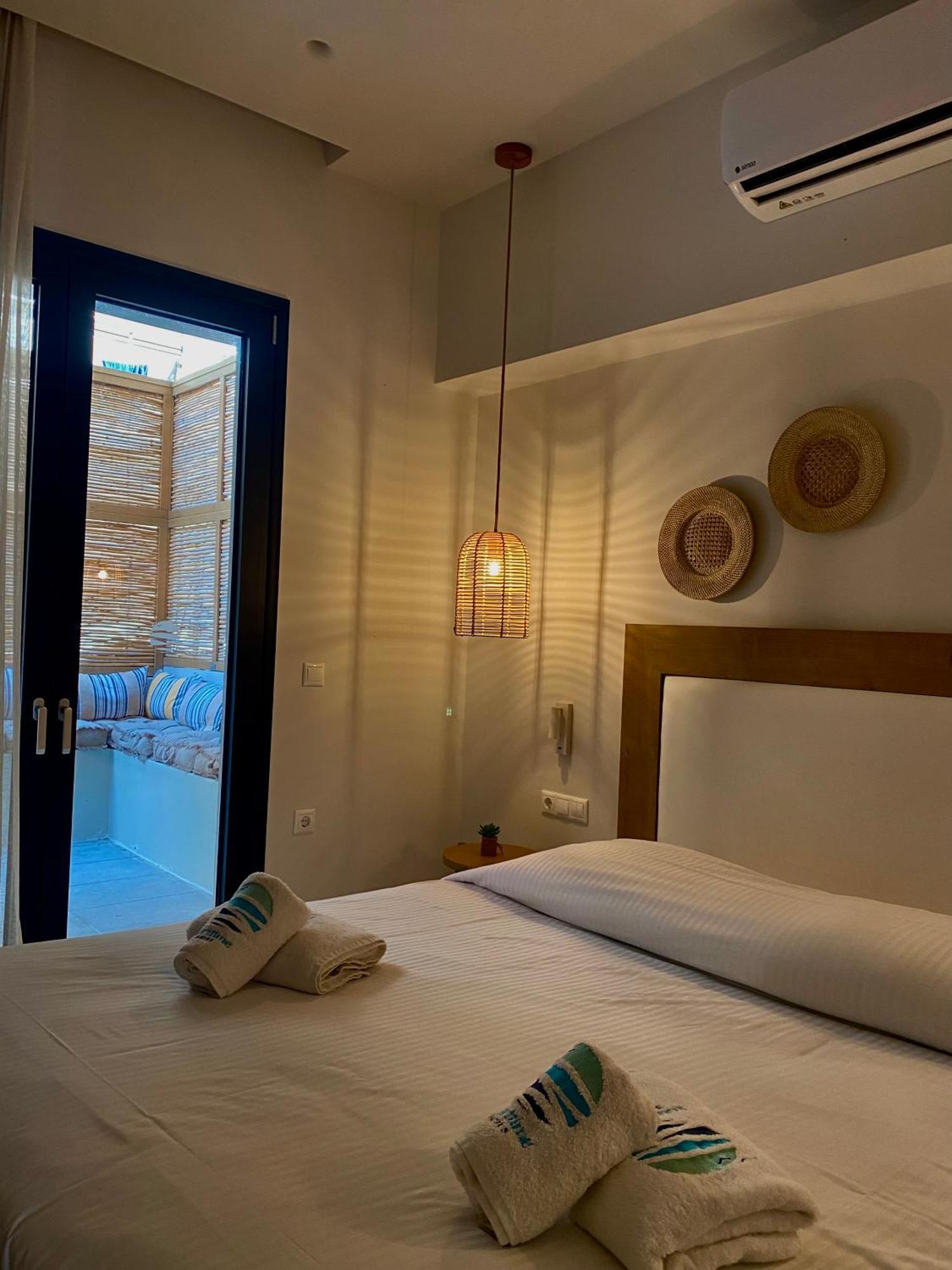 Maritime Suites Hersonissos  Exteriör bild