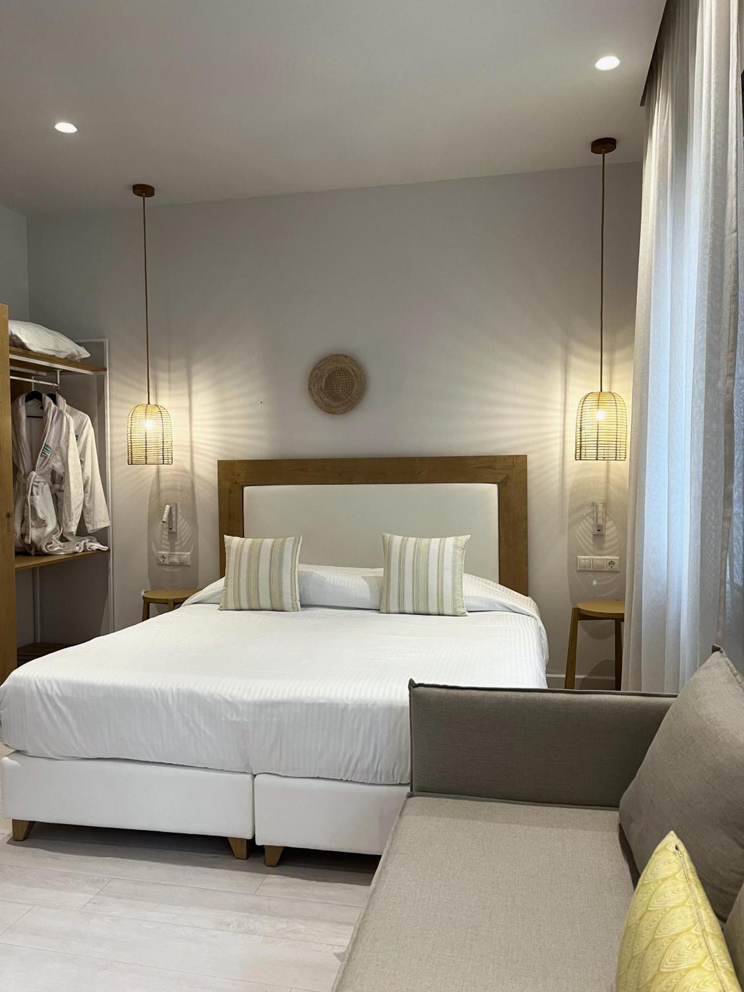 Maritime Suites Hersonissos  Exteriör bild