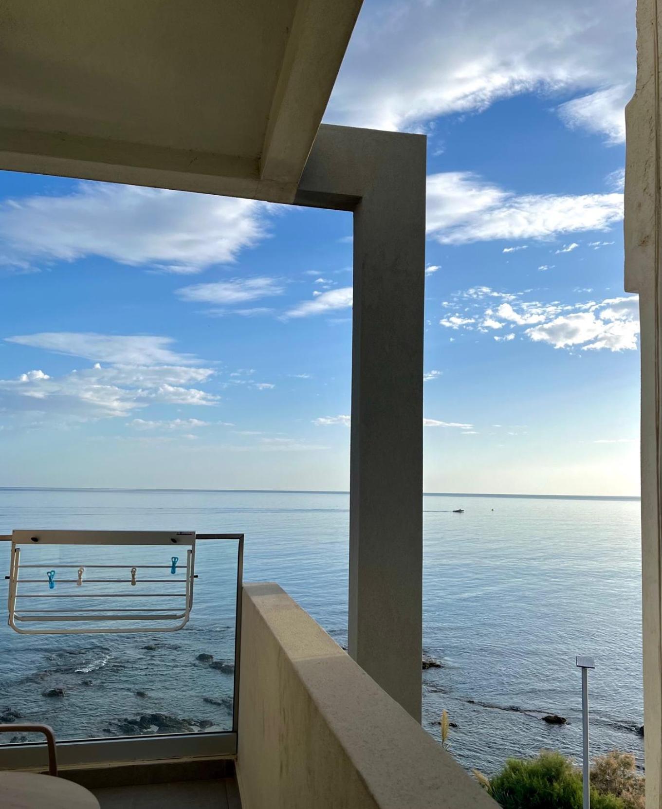 Maritime Suites Hersonissos  Exteriör bild