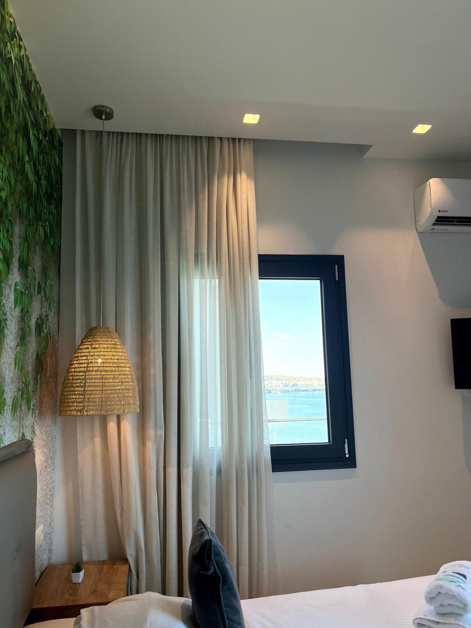 Maritime Suites Hersonissos  Exteriör bild