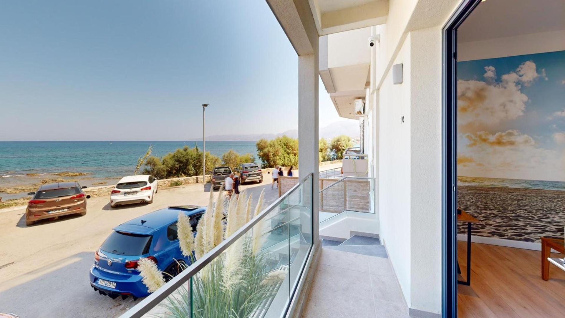 Maritime Suites Hersonissos  Exteriör bild
